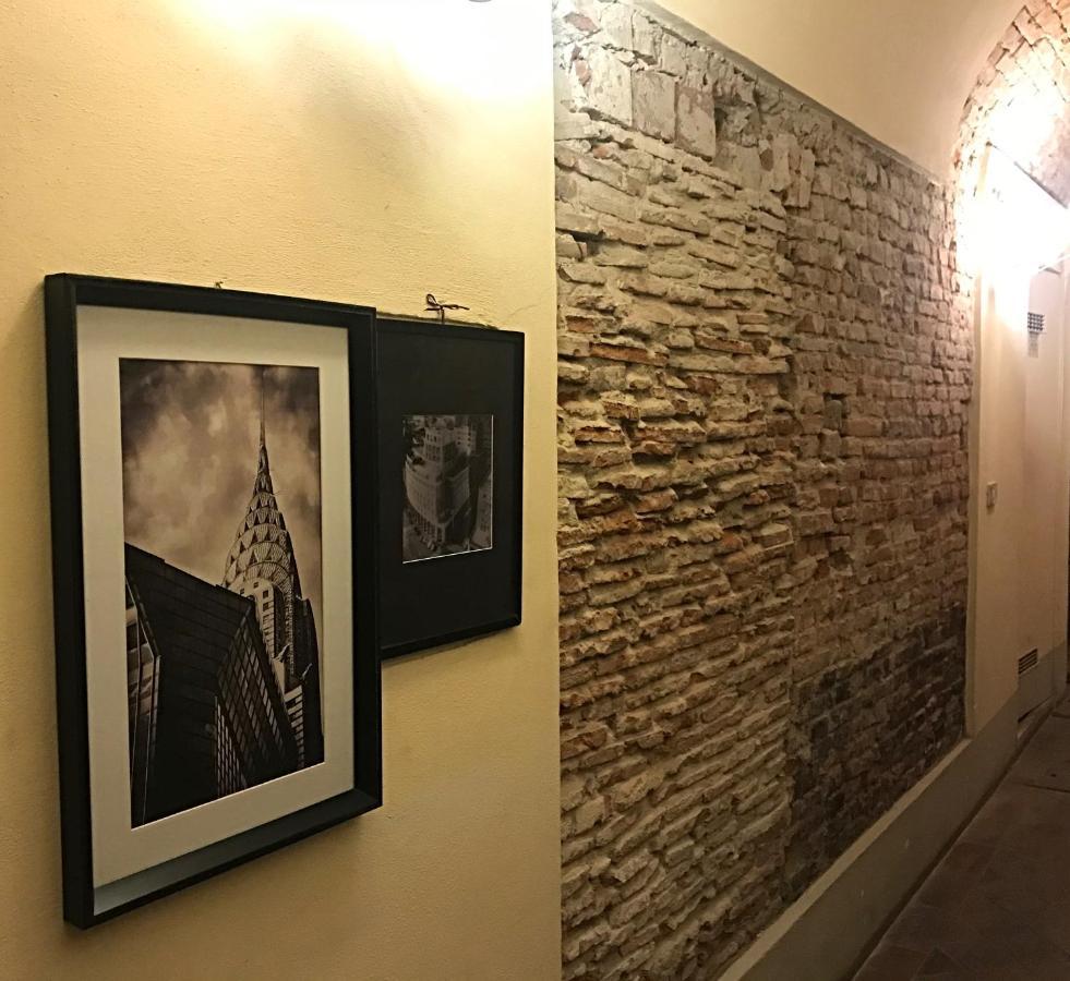 Appartement Hostly - Garden House Near The Tower - Historical House With Private Garden à Pise Extérieur photo